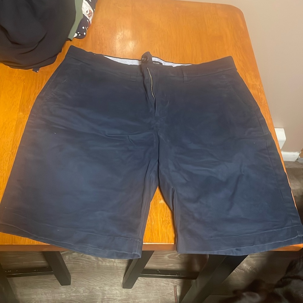 Tommy Hilfigher Khaki Shorts
